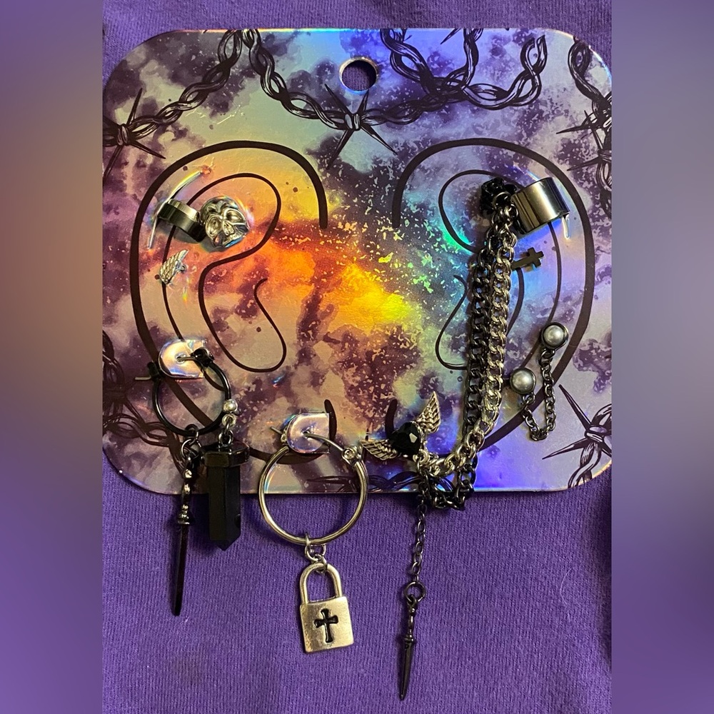 Hot Topic Mix and Match Pierced Earrings and Ear Cuff Set